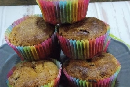 Gluténmentes áfonyás, meggyes muffin