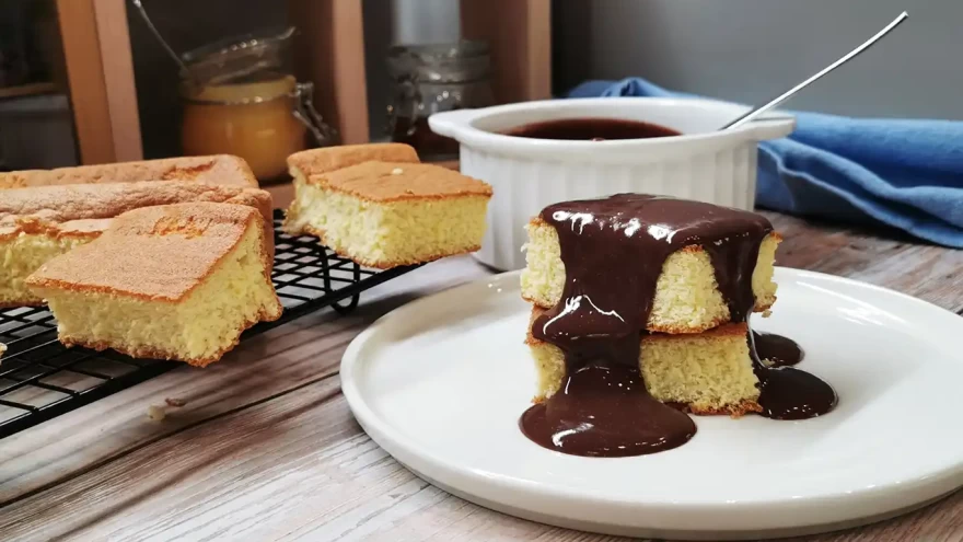 Gluténmentes piskóta csokiöntettel